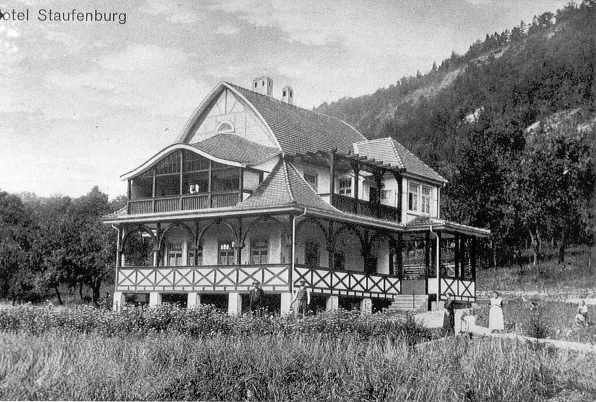 Die Staufenburg auf einer Postkarte aus dem Jahr 1926. Damals war dort ein Walderholungsheim untergebracht. FOTO: Archiv GHV